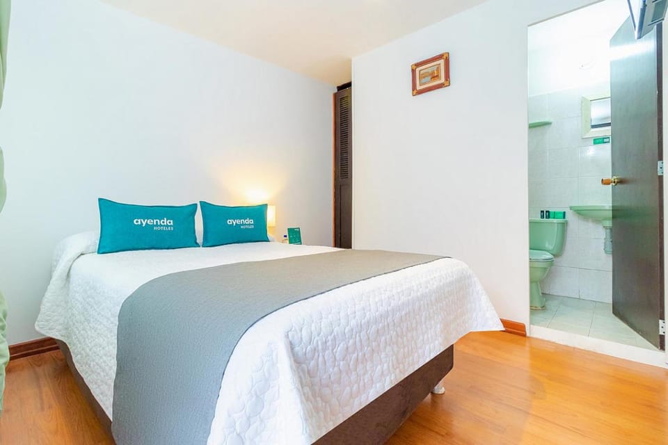 Hotel Bogota Alpes Castellana Bed and Breakfast in Bogota