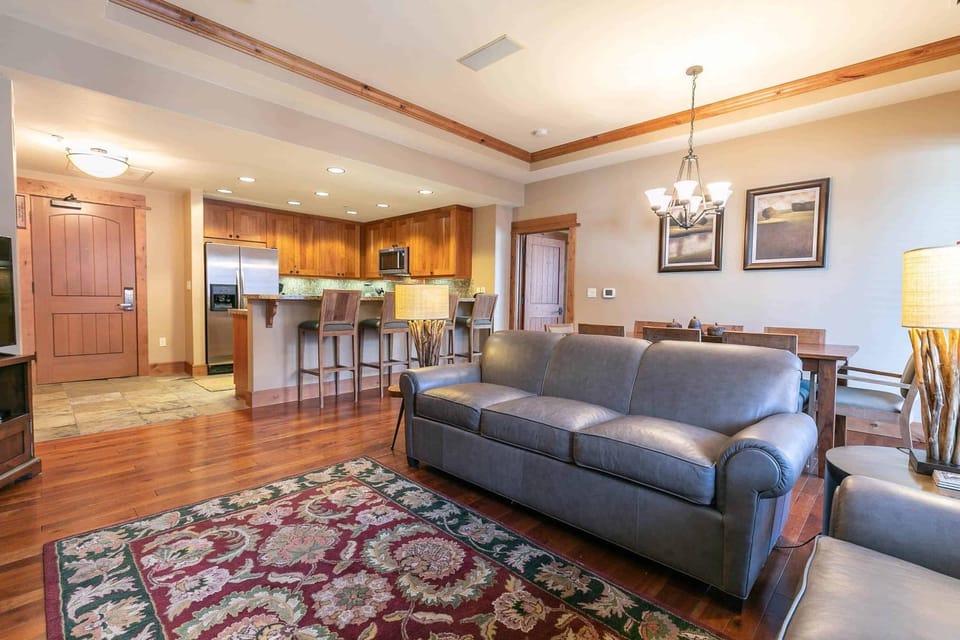 Big Horn Lodge 301 by East West Hospitality Apartment in Northstar Drive