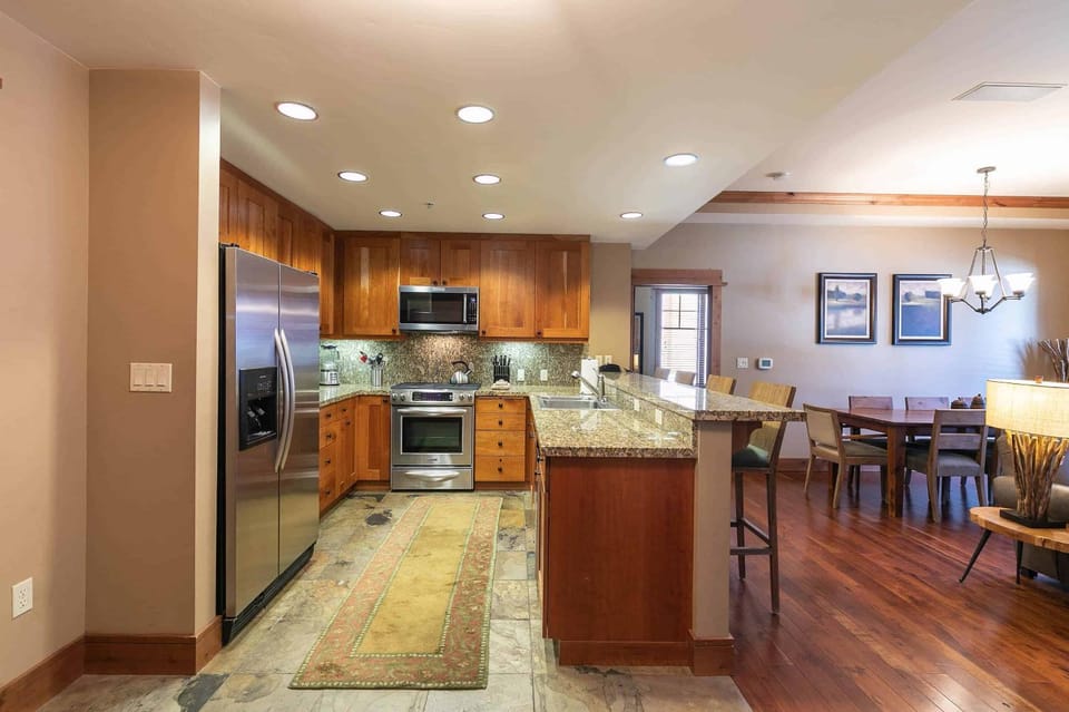 Big Horn Lodge 301 by East West Hospitality Apartment in Northstar Drive