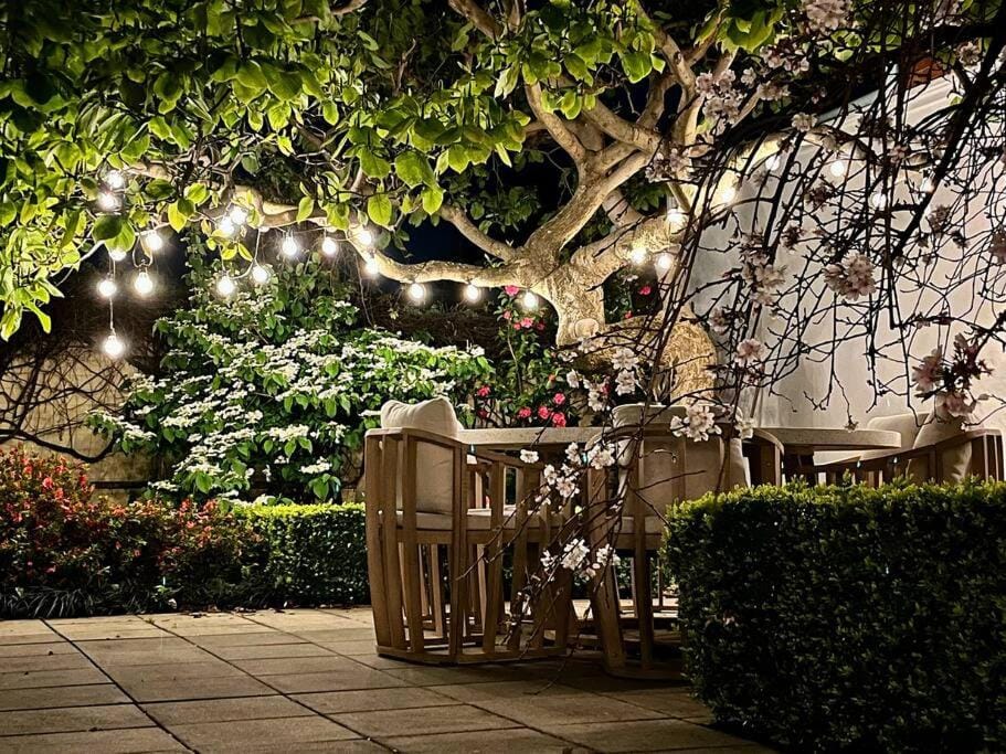 Sublime Luxury - Battery Point House in Hobart