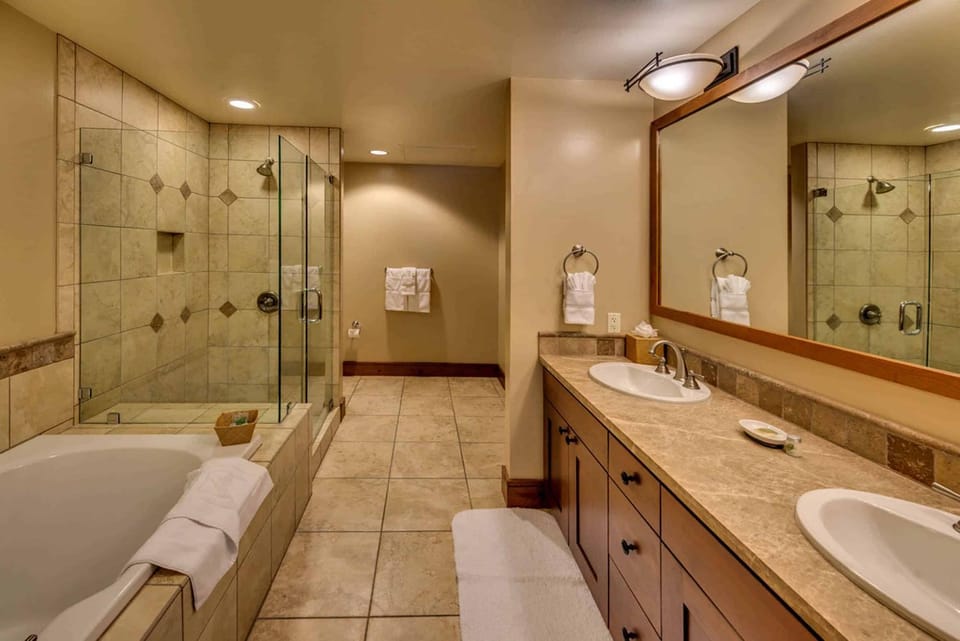 Big Horn Lodge 309 by East West Hospitality Apartment in Northstar Drive