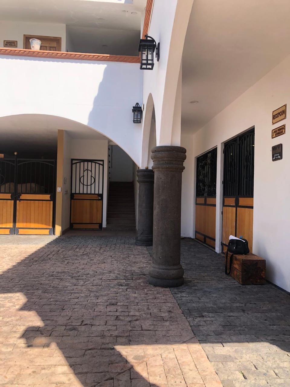 Property building, Day