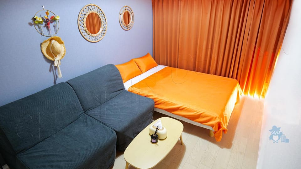 Bed, Photo of the whole room, Bedroom