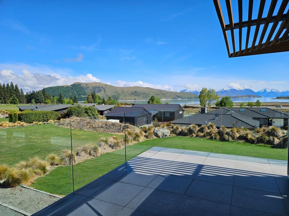 Milky Way Views House in Lake Tekapo