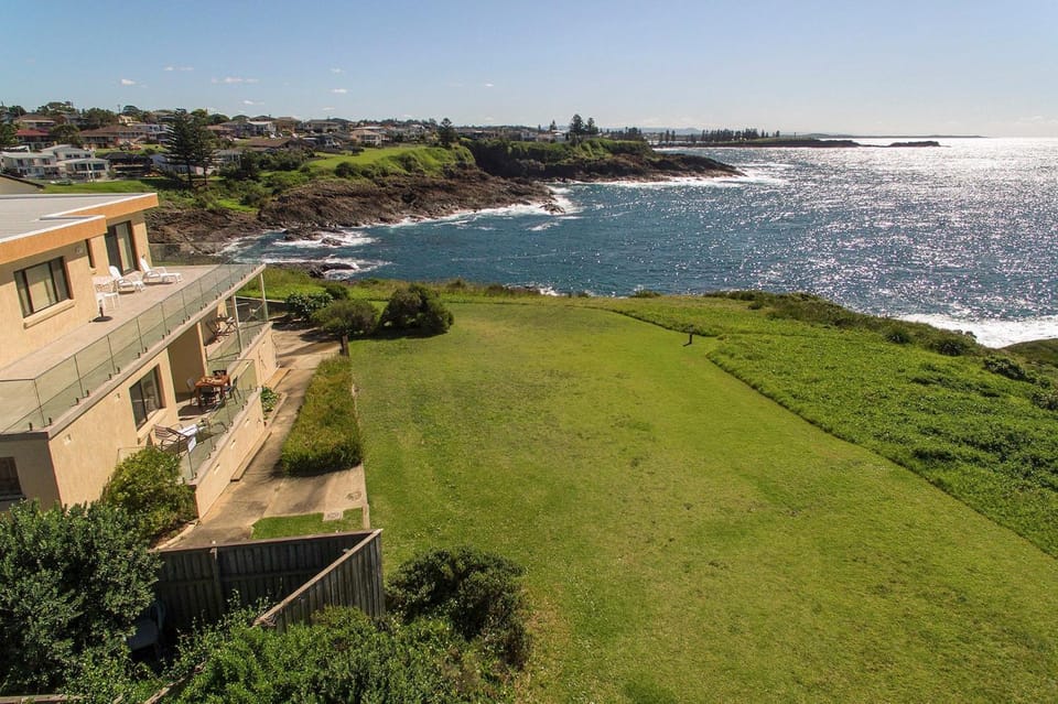 Headland Hideaway Apartment in Kiama