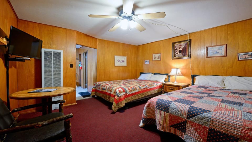 Bed, TV and multimedia, Bedroom, furniture