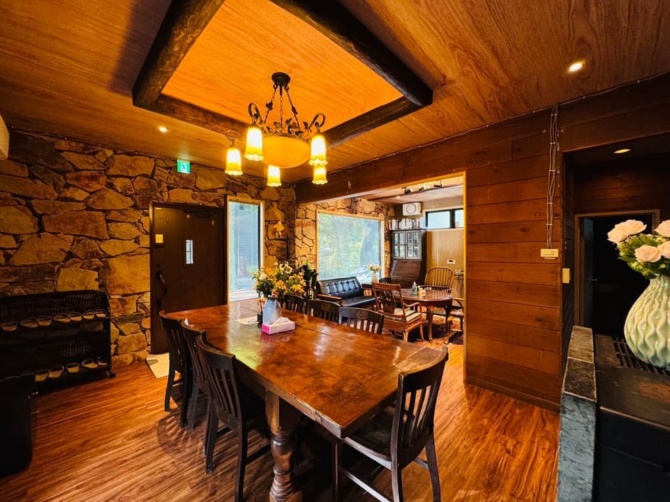 箱根シャレー コンビニ近く 海賊船に乗ろう 徒歩3分で富士山ビュー 箱根中心 Chalet in Hakone