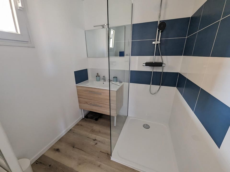Villa T2 mezz. climatisée pour 6 pers avec WiFi, parking & proche plage - FR-1-797-43 Villa in Port-la-Nouvelle