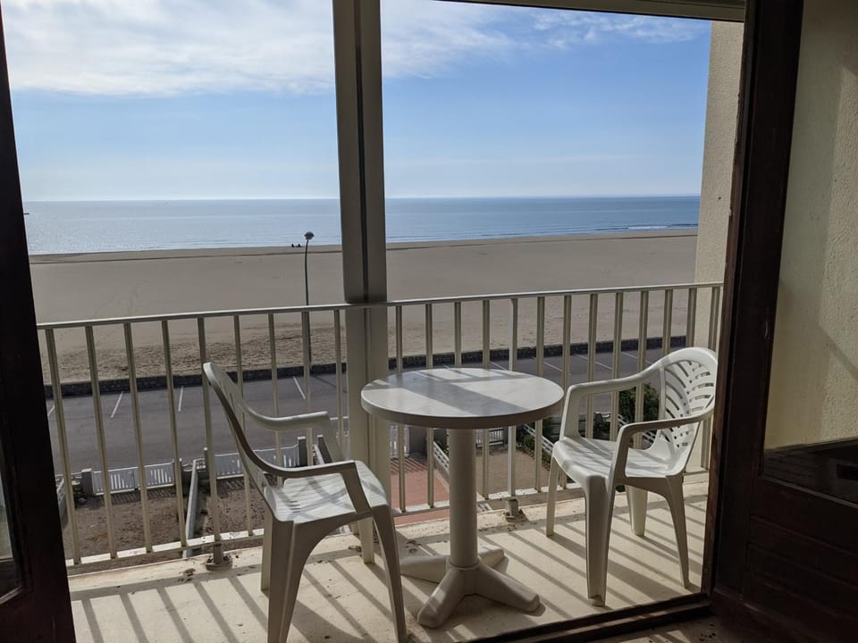 Port-la-Nouvelle : Studio front de mer, 4 pers, parking inclus - FR-1-797-32 Apartment in Port-la-Nouvelle