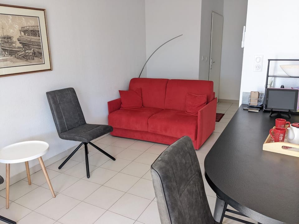 T3 Climatisé RDC avec Terrasse, Parking, Proche Activités - Port-la-Nouvelle - FR-1-797-30 Apartment in Port-la-Nouvelle