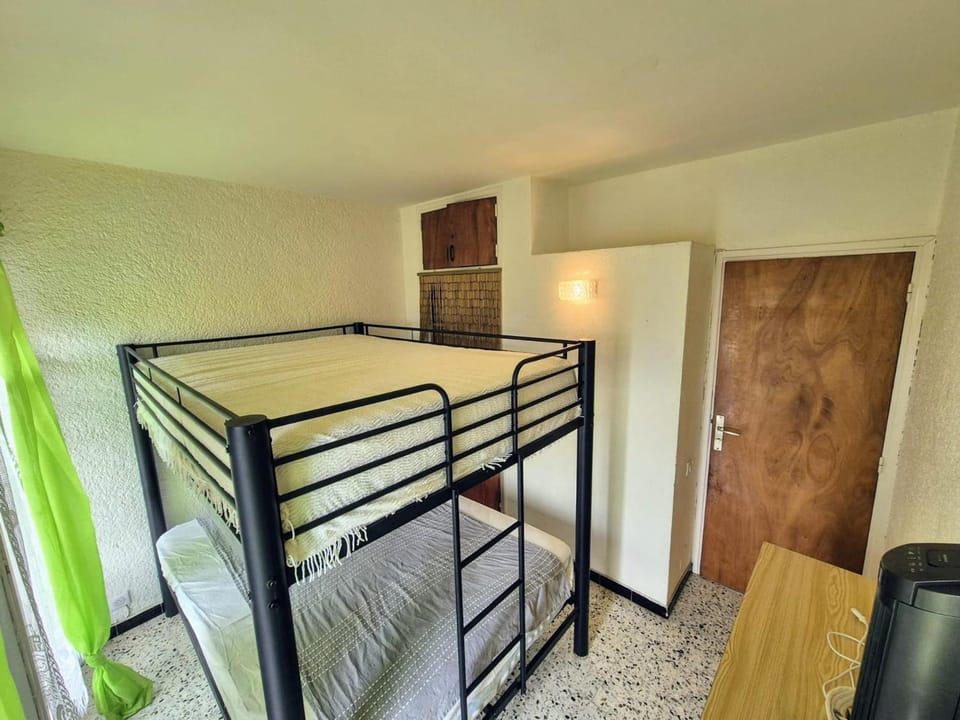 T2 Moderne Port-la-Nouvelle - 4/5p - Parking - Front de Mer - FR-1-797-41 Apartment in Port-la-Nouvelle