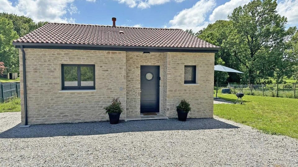 La maison neuve House in Nouvelle-Aquitaine