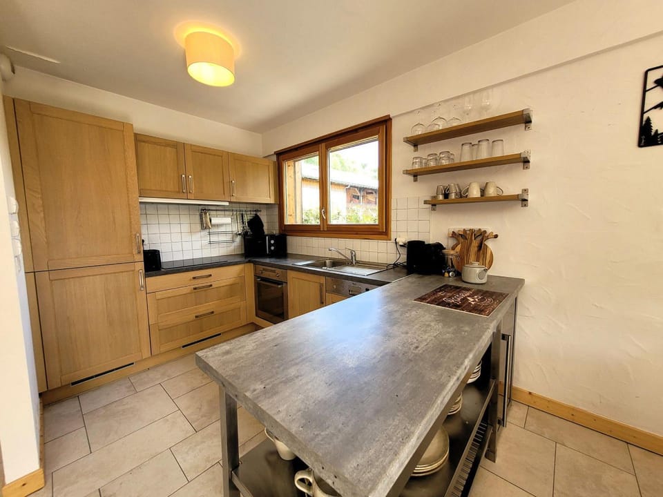 Appartement lumineux et spacieux aux Gets, terrasse, proche centre, parking - FR-1-598-167 Apartment in Les Gets