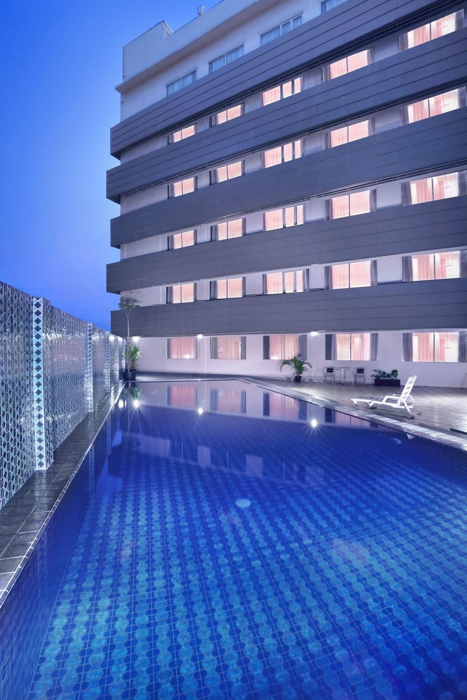 Property building, Swimming pool