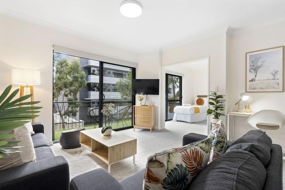 TV and multimedia, Living room, Decorative detail