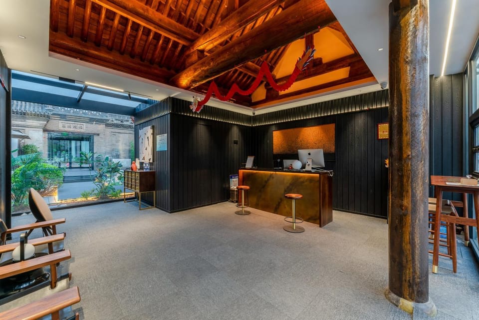 Property building, Lobby or reception