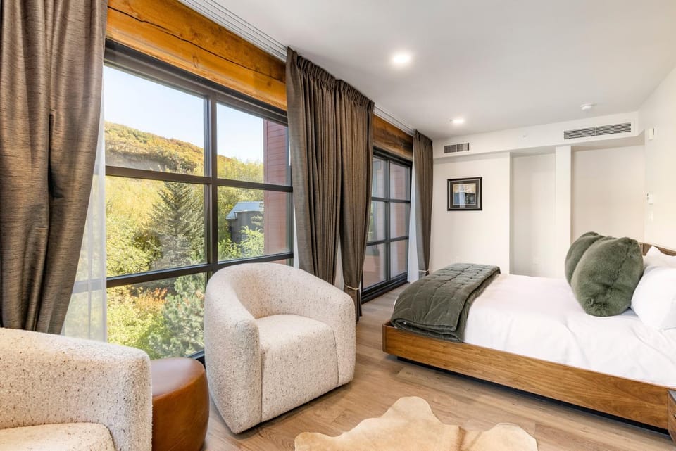 Main & SKY Park City Utah Hotel in Park City