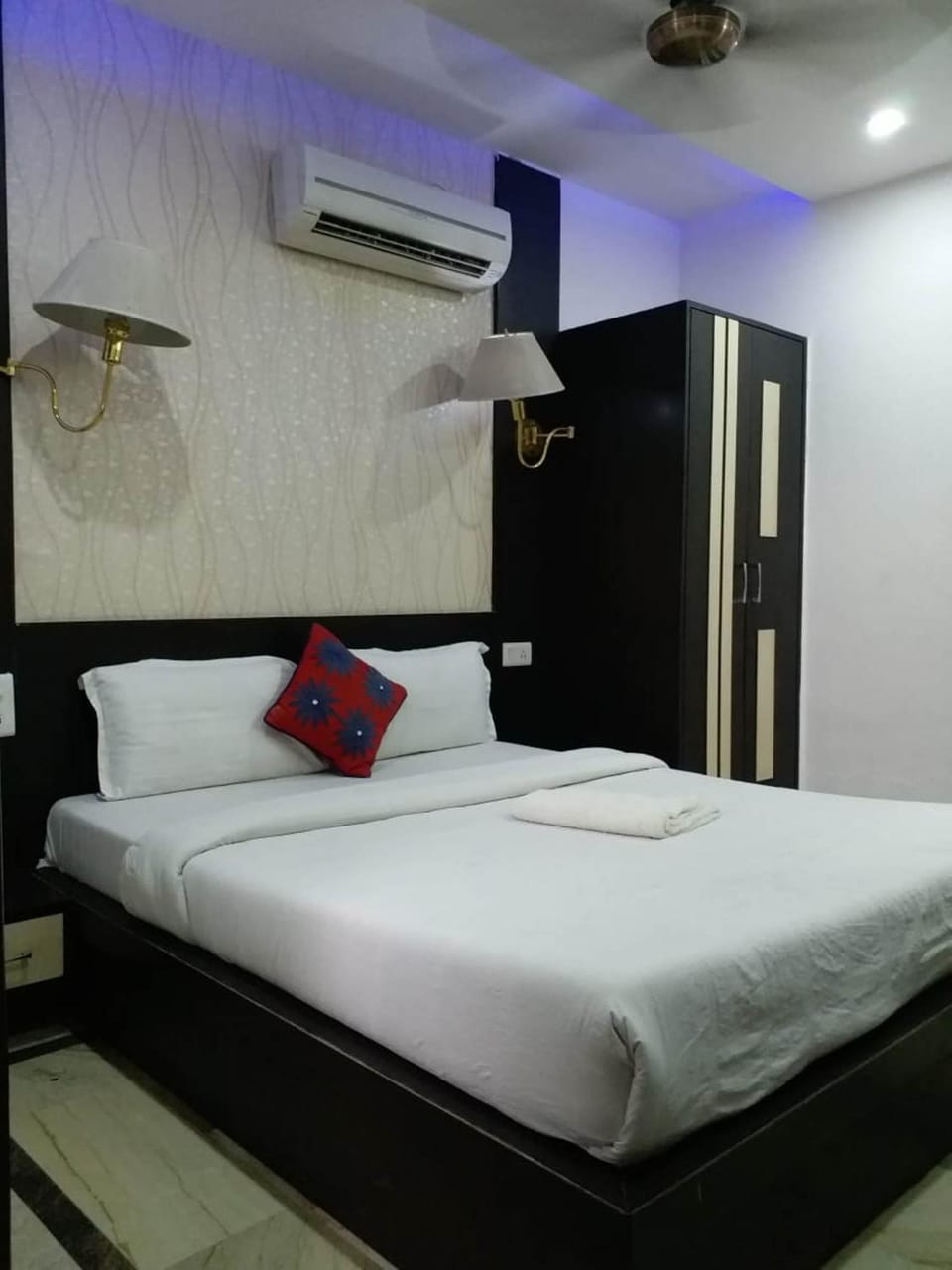 Bed, Other