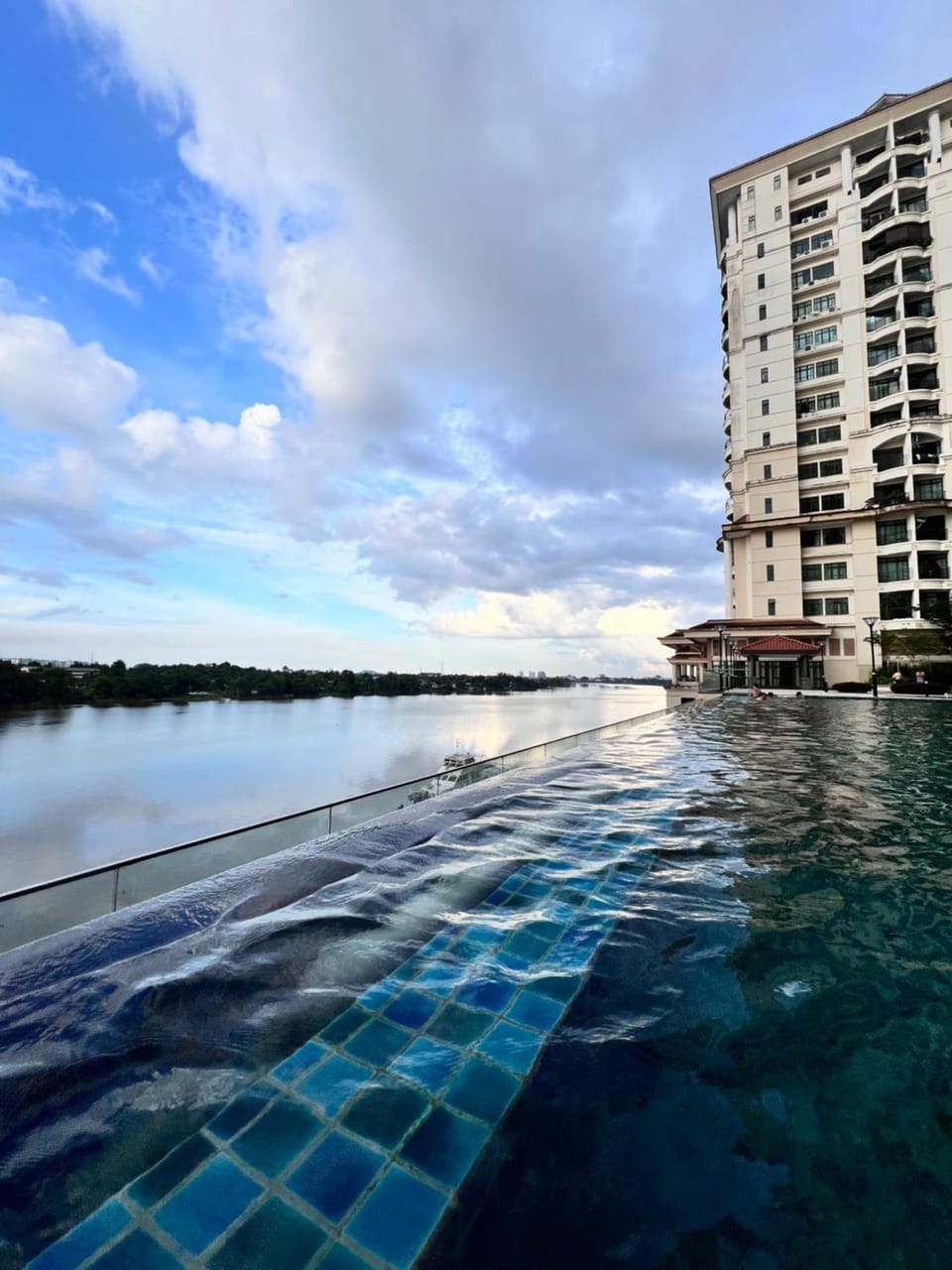 Swimming pool, Swimming pool
