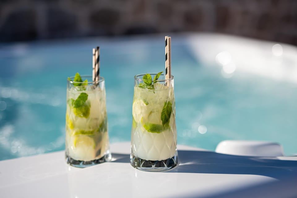 Day, Food and drinks, Drinks