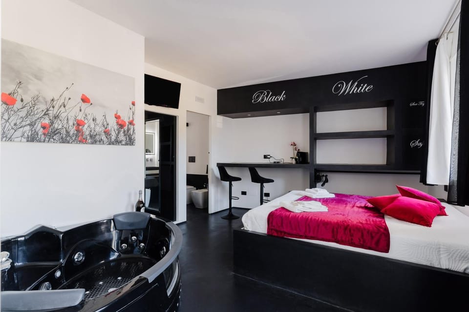 Property building, Living room, Bedroom