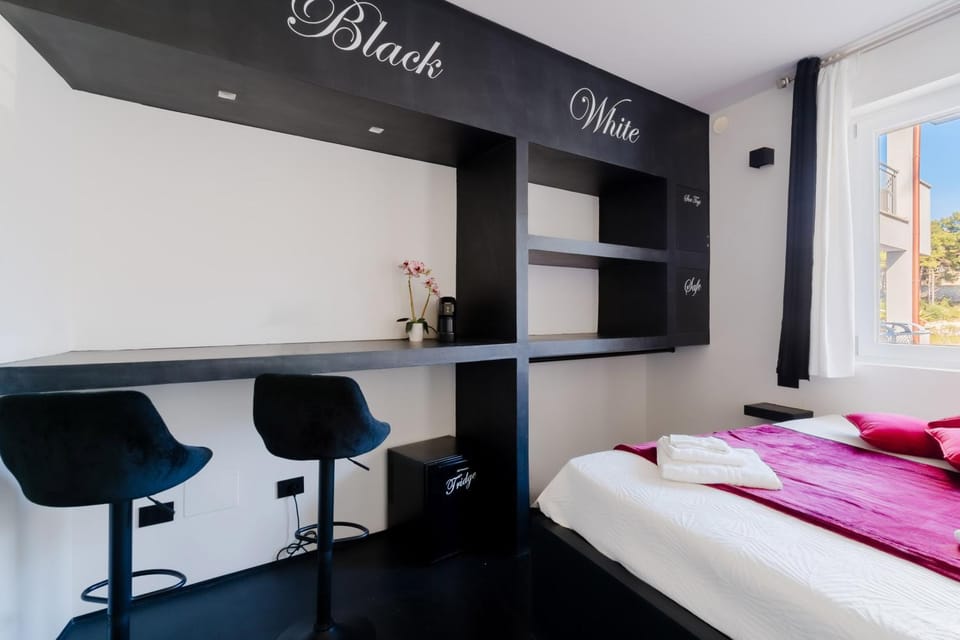 Property building, Living room, Bedroom