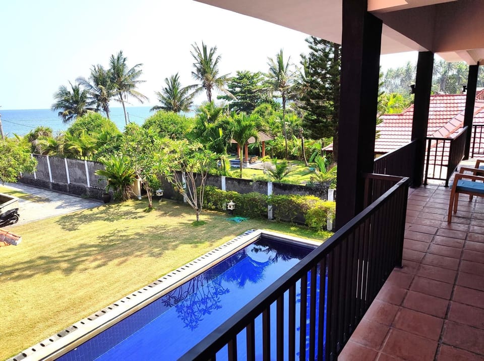 Day, Natural landscape, Garden, View (from property/room), Balcony/Terrace, Garden view, Pool view, Sea view, Swimming pool