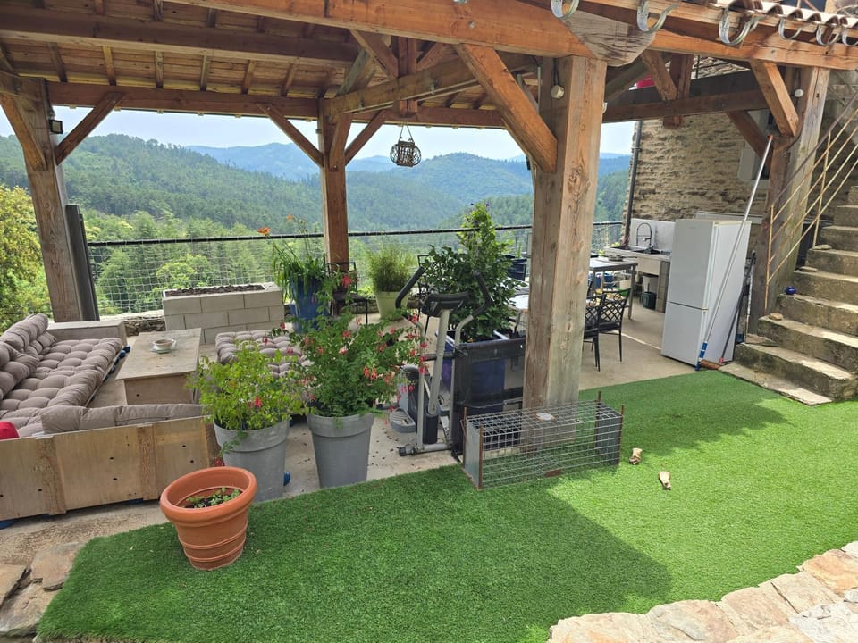 Garden, Balcony/Terrace