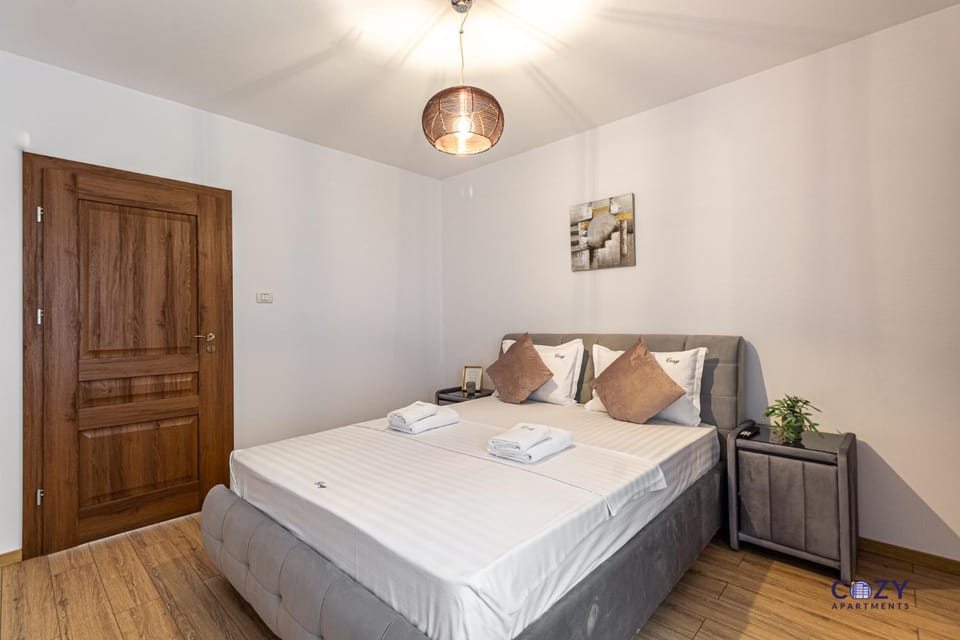 Bed, Photo of the whole room, Bedroom, towels, wardrobe