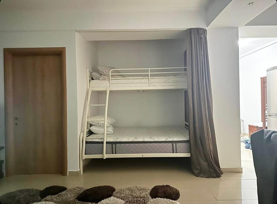 bunk bed
