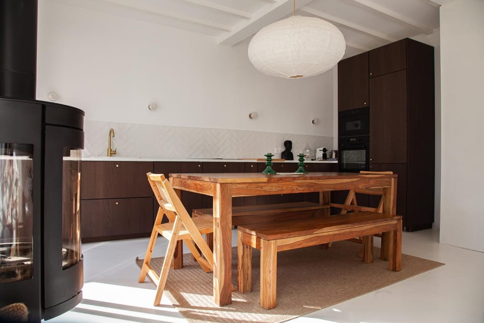 Kitchen or kitchenette, Dining area, kitchen