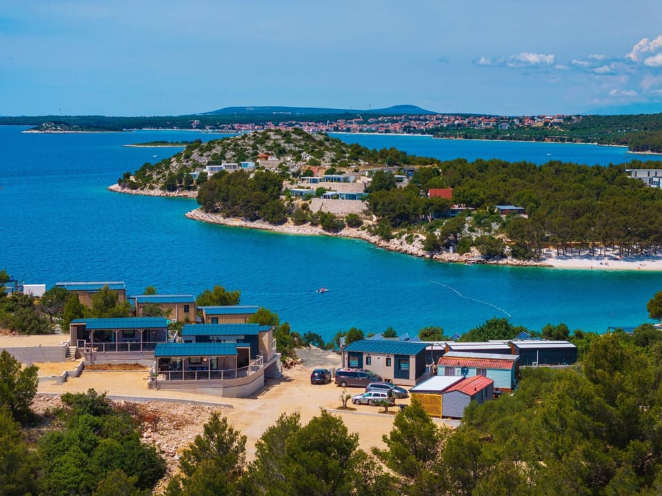 Property building, Sea view