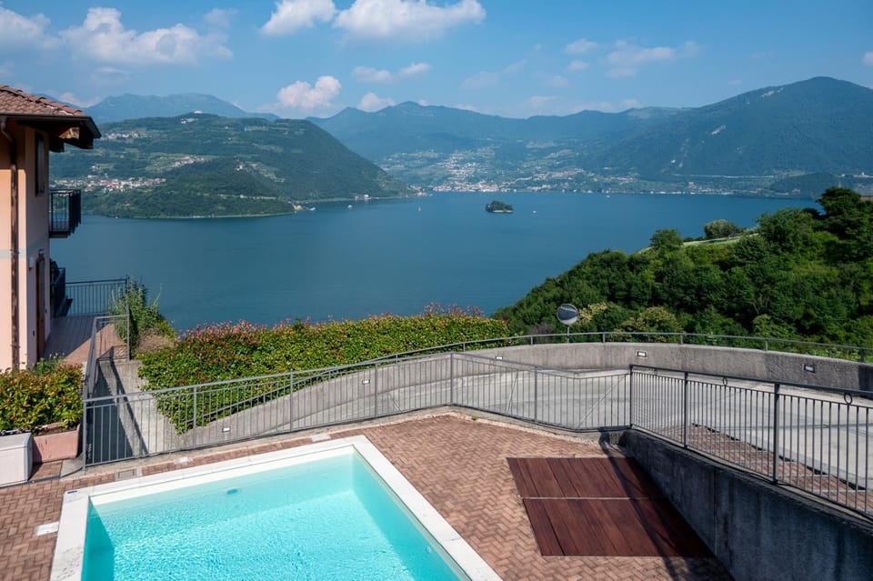 Natural landscape, Pool view