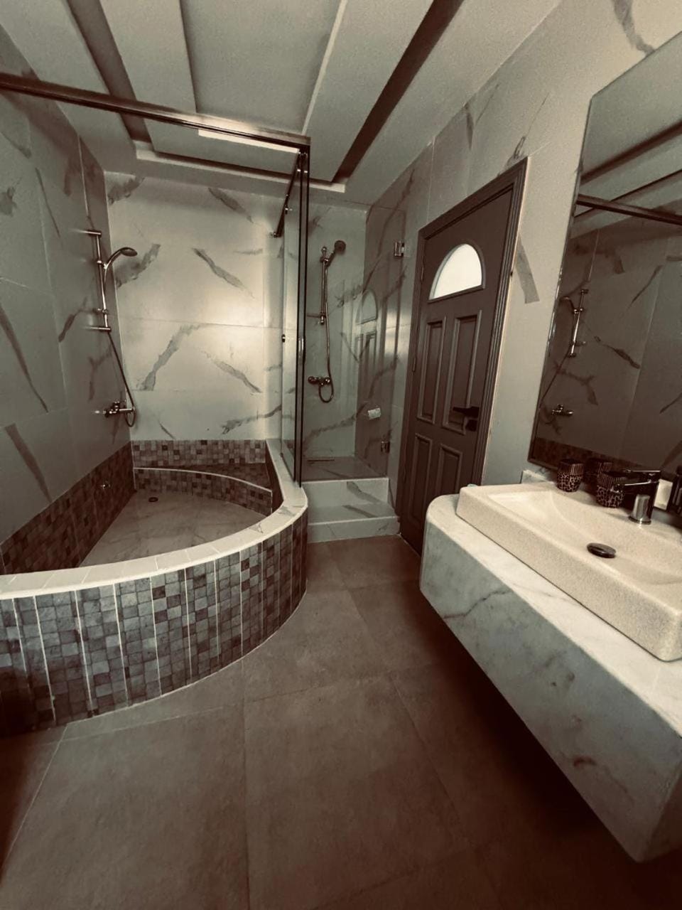 The African Suite InnVilla 160 Apartment in New Cairo City
