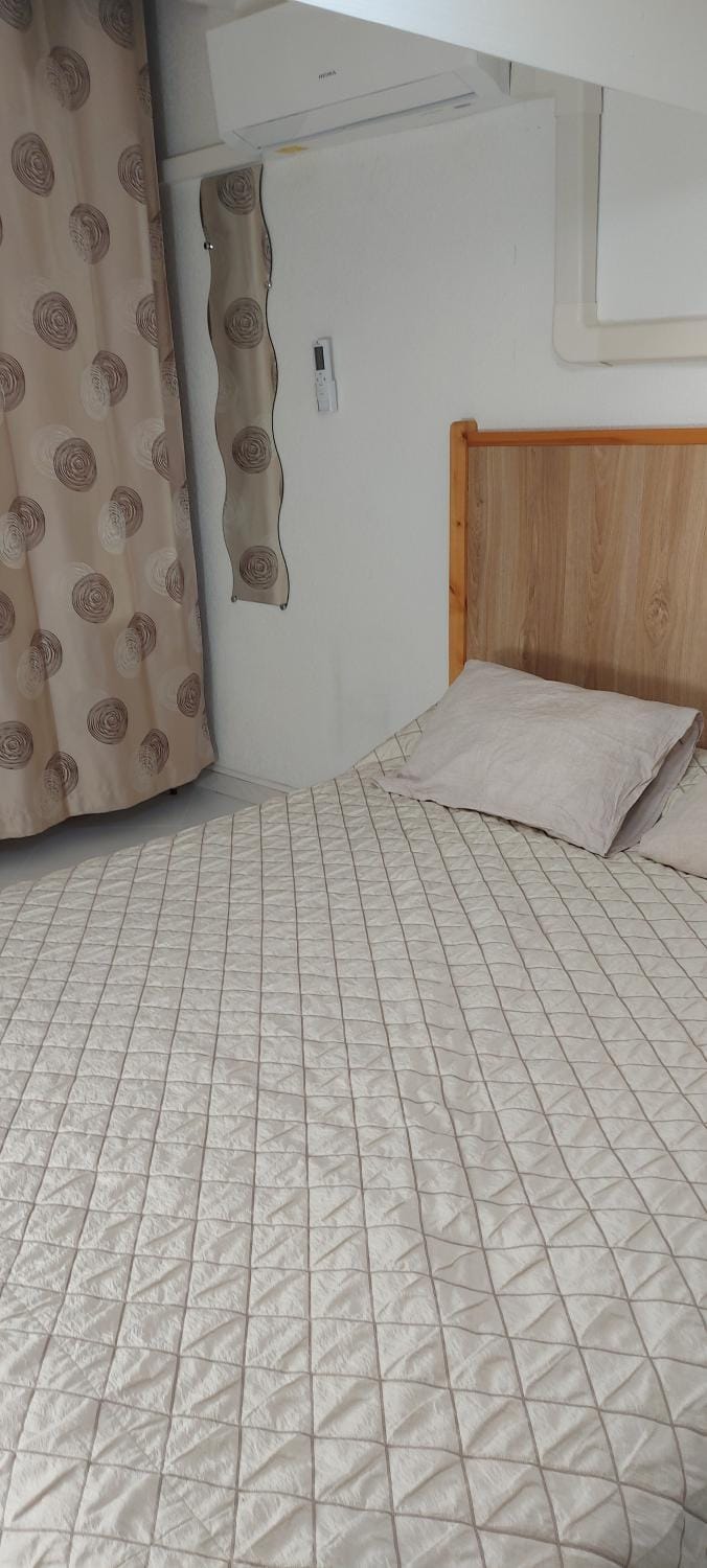 Bed, Bedroom, wardrobe