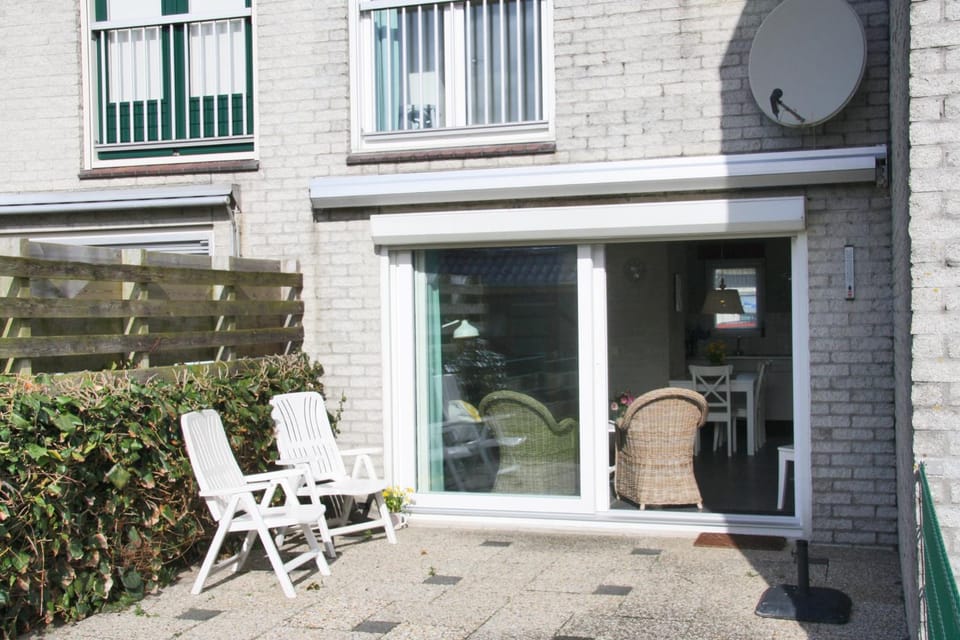 Property building, Balcony/Terrace