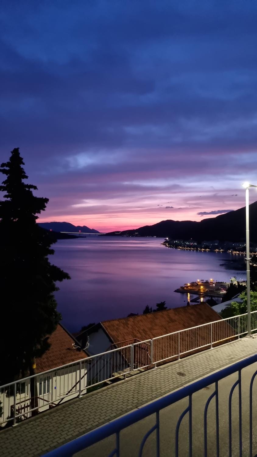 Natural landscape, View (from property/room), Sea view, Sunset