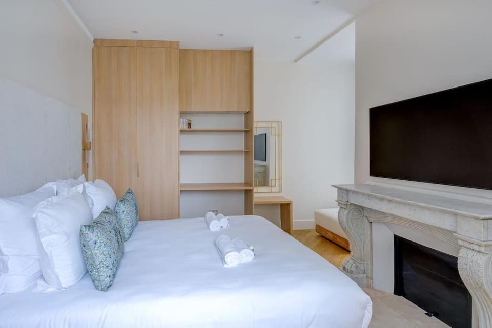 Elegant family apartment - REX - With AC Apartment in Paris