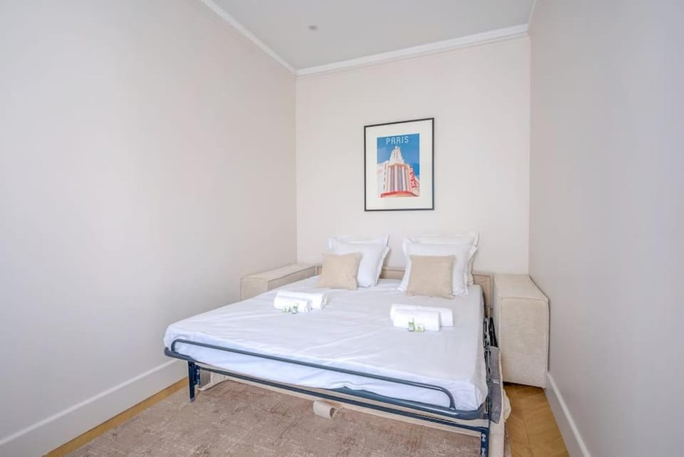 Elegant family apartment - REX - With AC Apartment in Paris