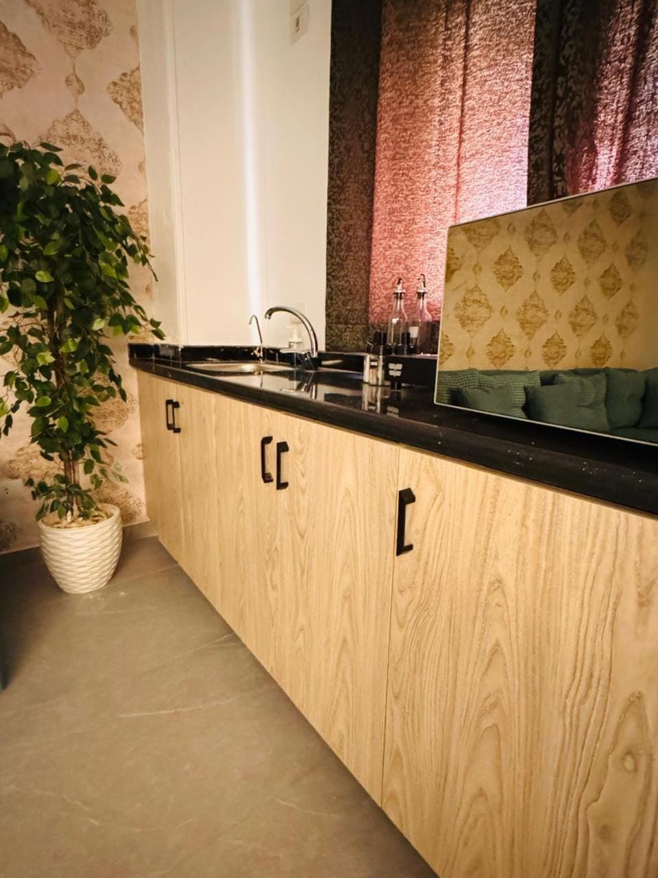 The Indian Suite InnVilla 160 Apartment in New Cairo City