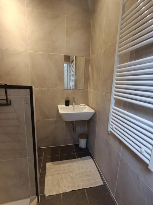 Waterval Wellness-suite met Sauna! Apartment in South Holland (province)