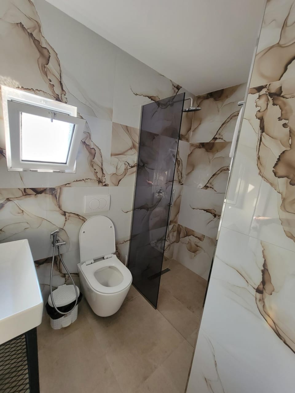 Shower, Toilet, Bathroom