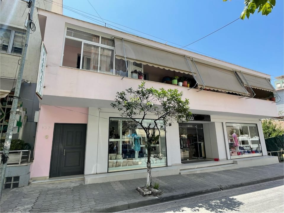 Property building, Street view