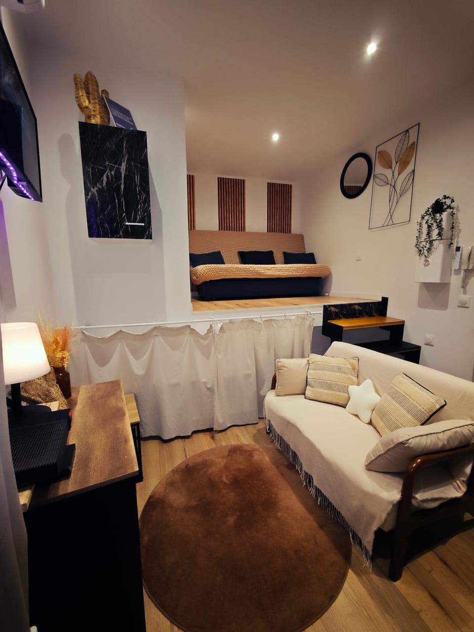 Charmant Studio Climatisé plein centre d'Aubagne Apartment in French Riviera