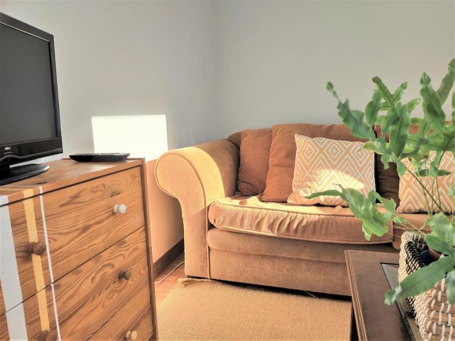 Las Casucas 2D Apartment in Santander