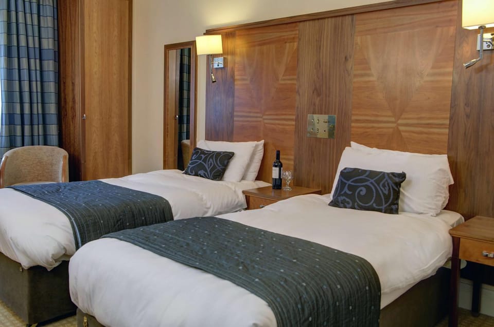 Photo of the whole room, On site