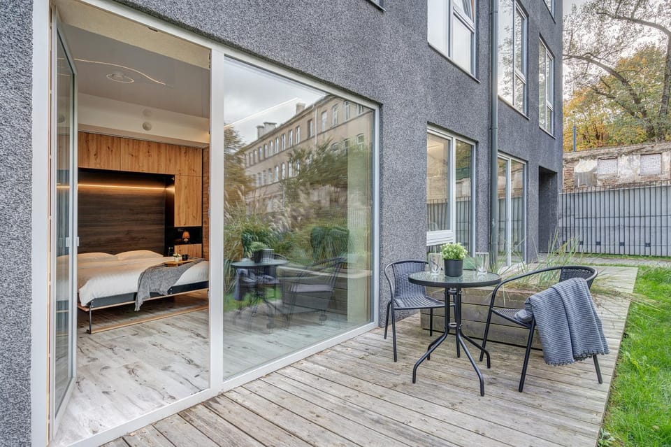 Patio, Balcony/Terrace, Living room
