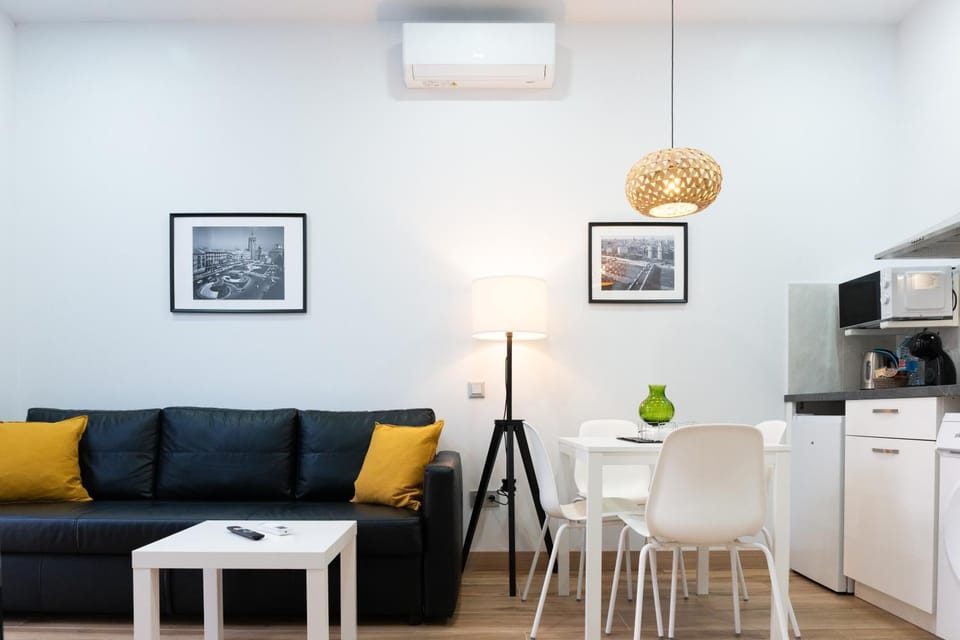 Living room, Photo of the whole room, Seating area, Dining area, air conditioner