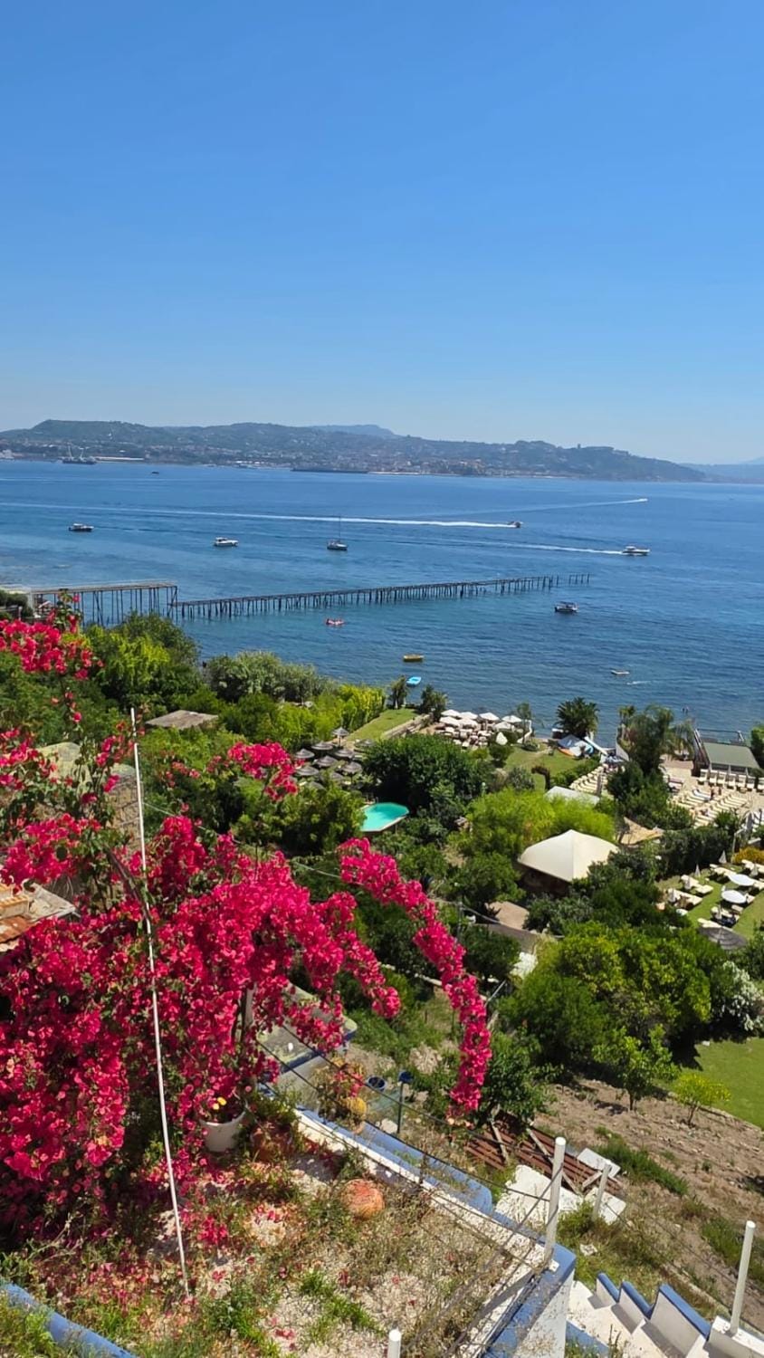 Seaview Home Bacoli Apartment in Campania