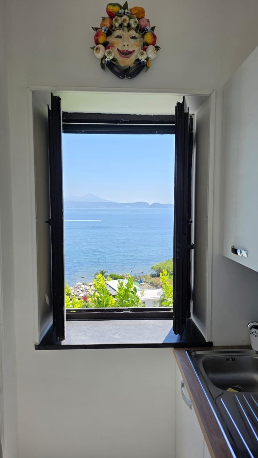 Seaview Home Bacoli Apartment in Campania
